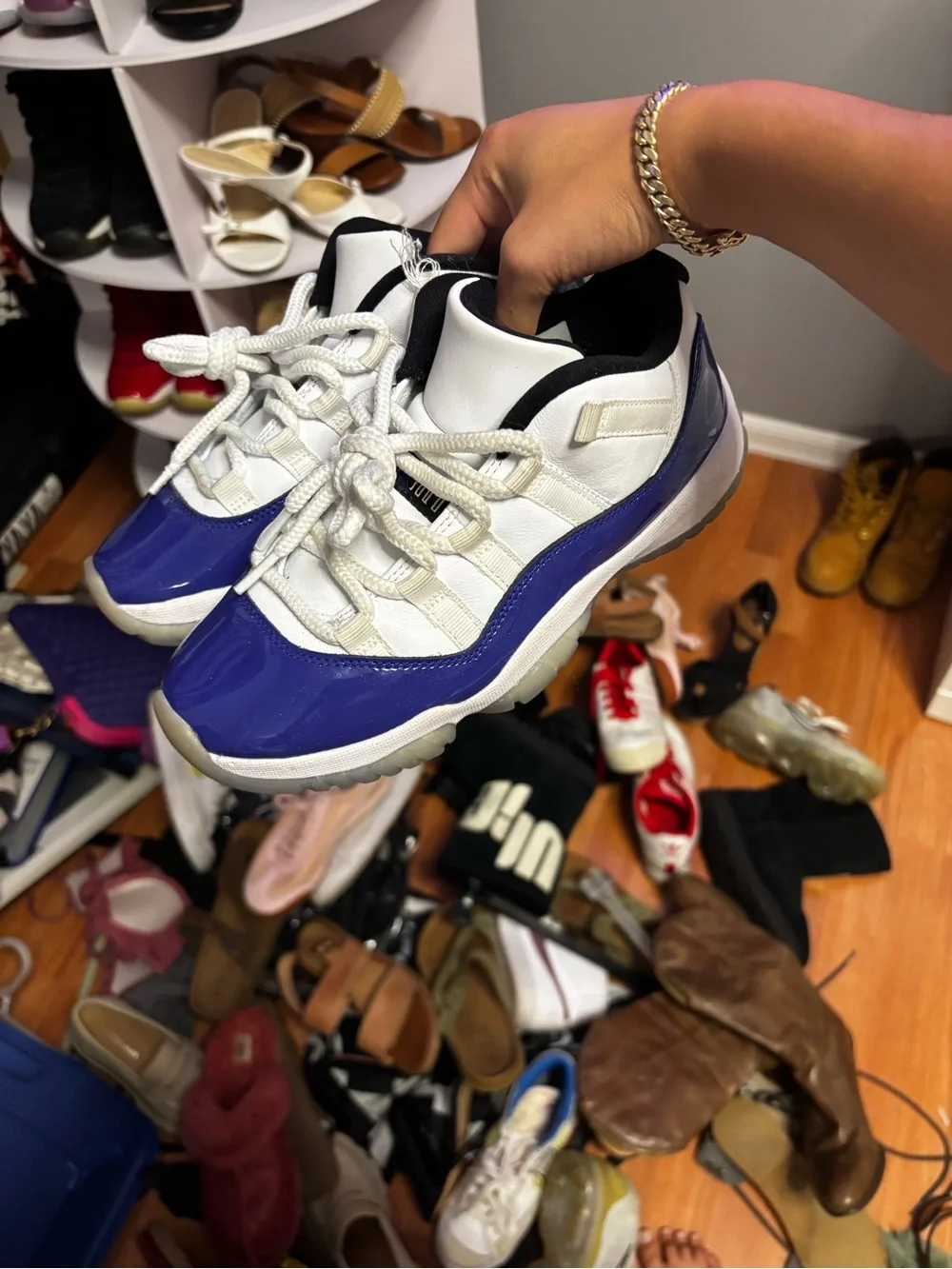 Jordan Men's Low Top Sneakers in White and Royal Blue
